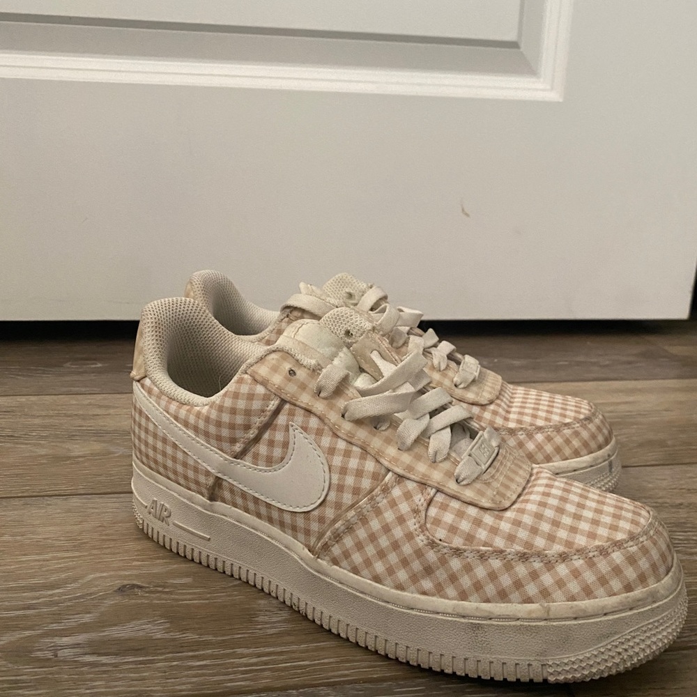 Nike Air Force 1
